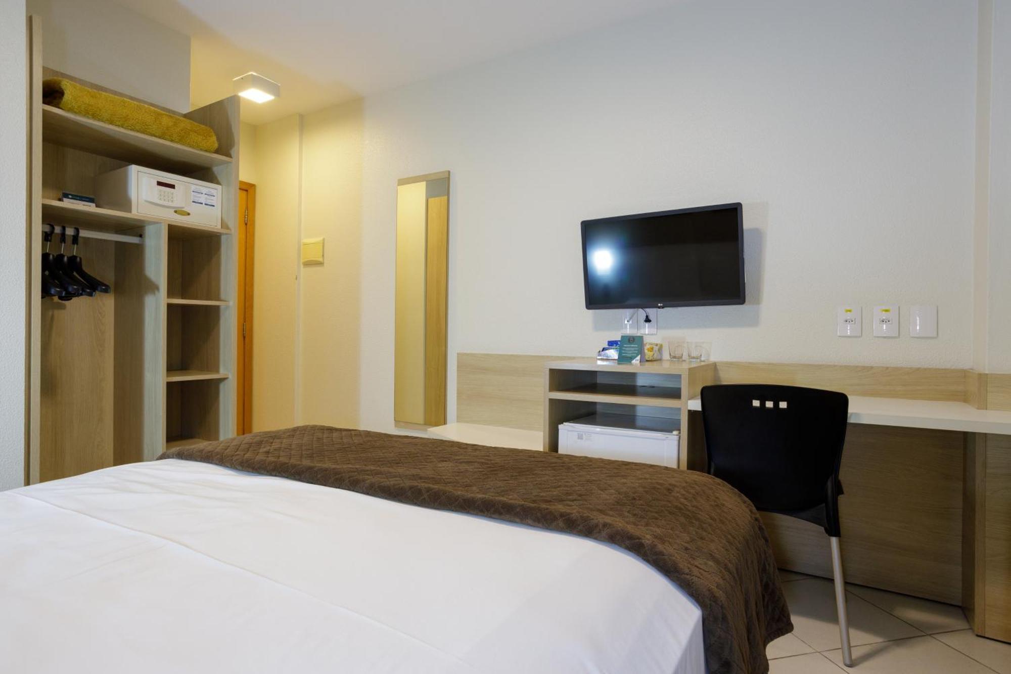 Interclass Florianopolis Bilik gambar